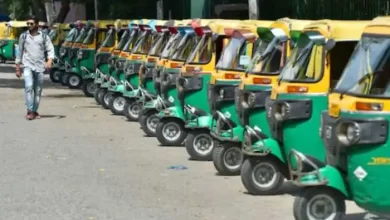 Delhi struggles as auto cab drivers' strike